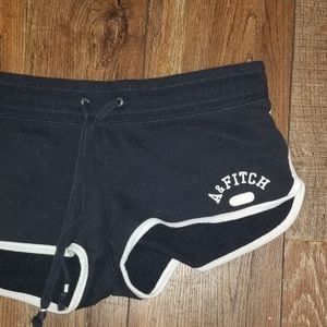 Abercrombie & Fitch  size m